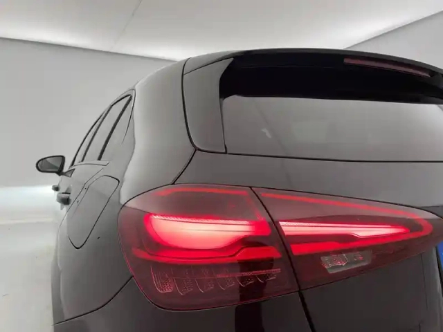 Mercedes Classe A 200 d 8g-dct — photo 98