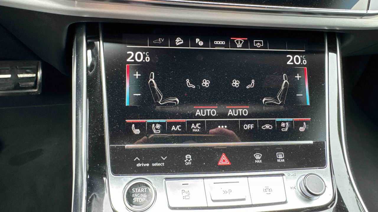 Audi Q7 60 TFSI e 462 Tiptronic 8 Quattro — photo 11