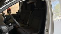 Opel Vivaro M 2.0 BlueHDi 145ch S&S EAT8 — photo 12