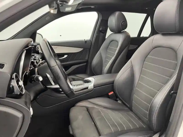 Mercedes Glc 300 e 9g-tronic 4matic — photo 105