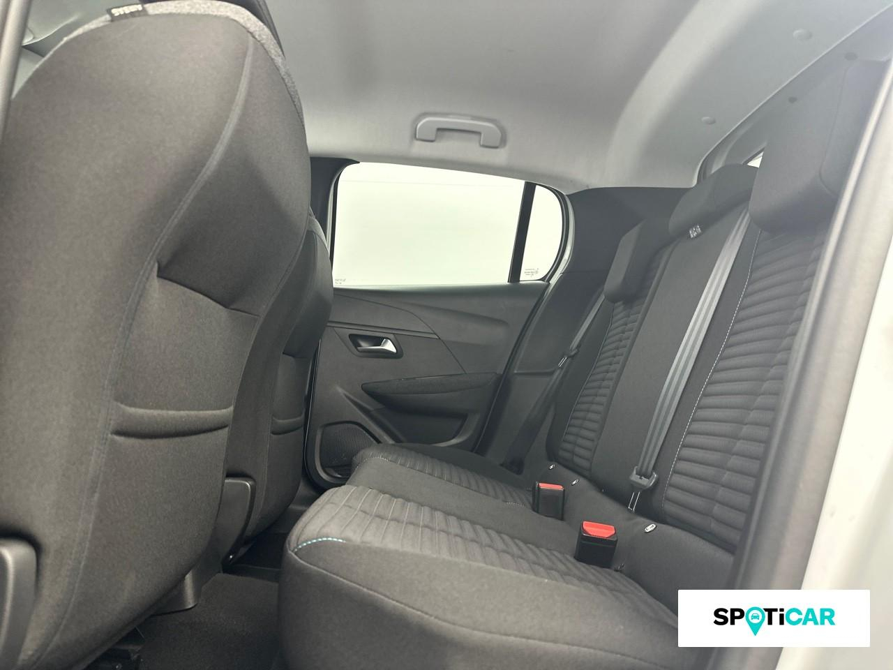 Peugeot 208 1.2 puretech 100ch s&s style 118g — photo 10