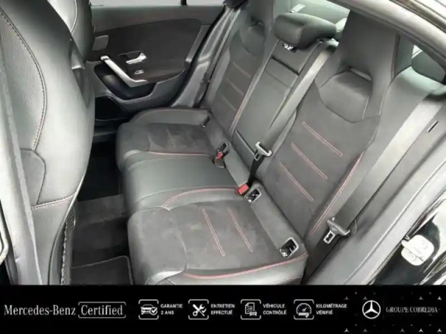 Mercedes Cla 200 d 150ch amg line 8g-dct — photo 11