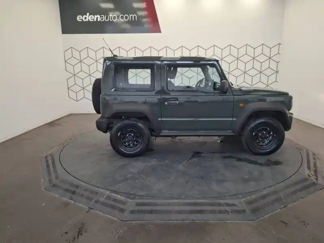 Suzuki Jimny 1.5 vvt 2 places — photo 4