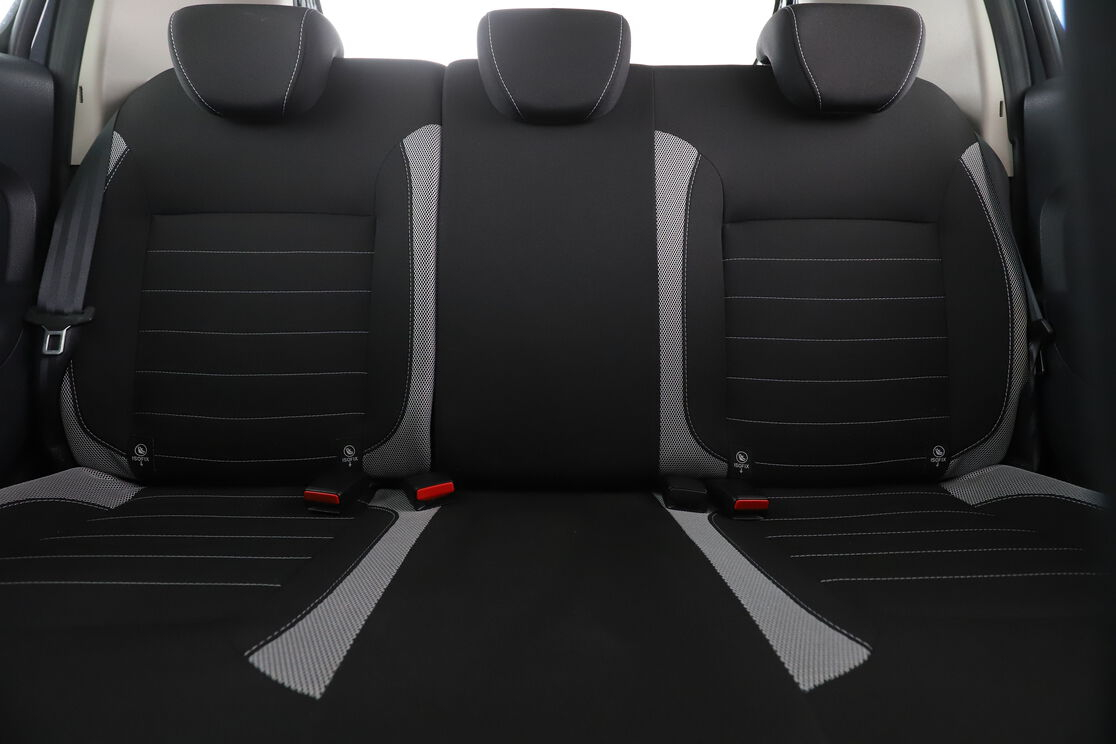Dacia Sandero Stepway 0.9 TCe — photo 14