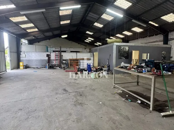 Harmon a vendre : Atelier Oloron-Sainte-Marie
