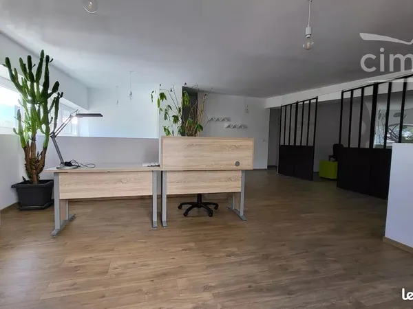 Bureaux 120 m² Saint-Martin-d'Hères