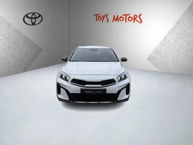Kia Xceed 1.6 gdi 141 ch phev lounge dct6 — photo 2