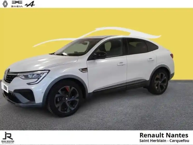 Renault Arkana 1.6 e-tech 145ch rs line
