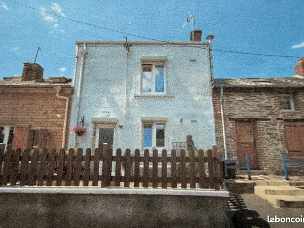 Maison à louer 500/mois