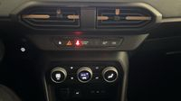 Dacia Jogger 1.0 TCe 110ch Extreme 7 places -25 — photo 26
