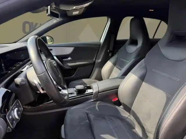 Mercedes Classe A camera   pack sport black — photo 11