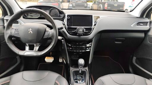 Peugeot 2008 1.2 PureTech 130 EAT6 - GT Line – 2019 – 48133 km – Essence – Boîte Automatique — photo 26
