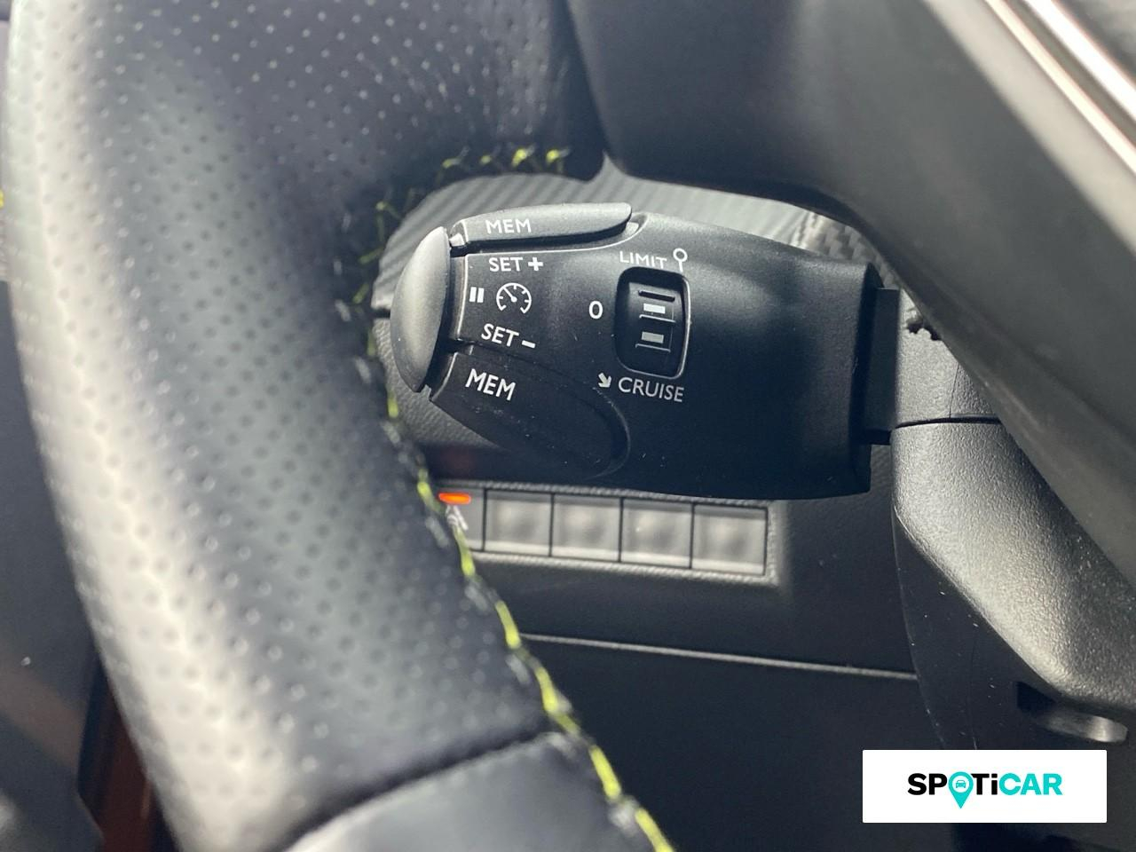 Peugeot 2008 1.2 puretech 130ch s&s gt eat8 — photo 19