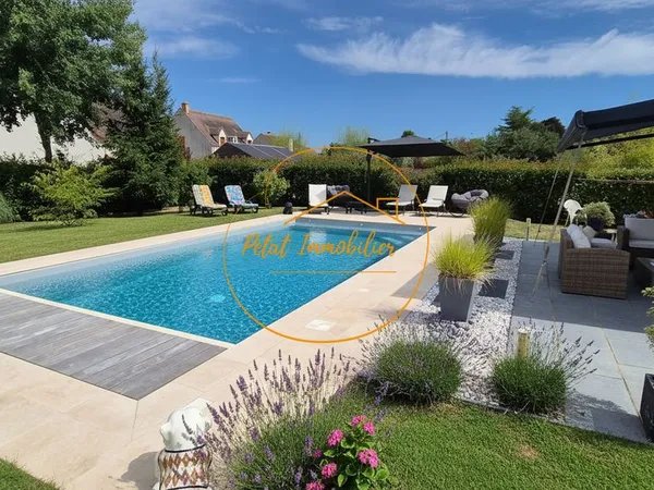 Maison 8 pièces 229 m²