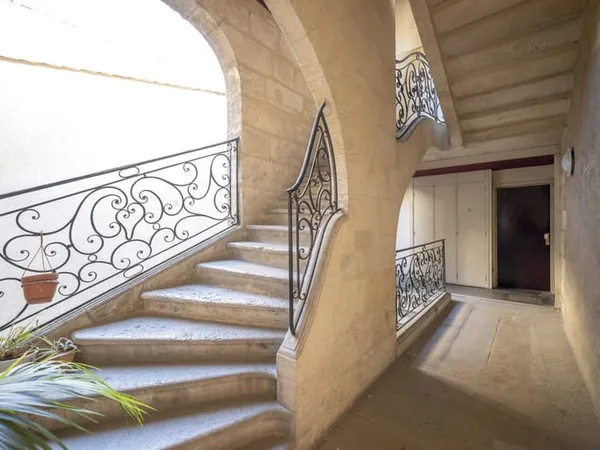 A VENDRE A BORDEAUX APPARTEMENT T1 bis 33m2 BORDEAUX SAINT P