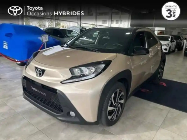 Toyota Aygo x 1.0 vvt-i 72ch design my24 — photo 9