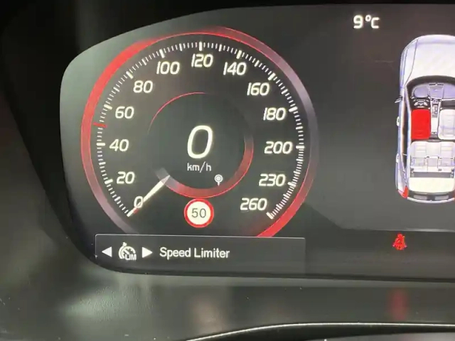 Volvo Xc40 t4 recharge 129+82 ch dct7 — photo 27