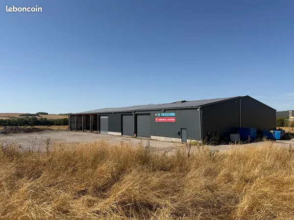 Local 1200 m² BELLEVILLE SUR MEUSE