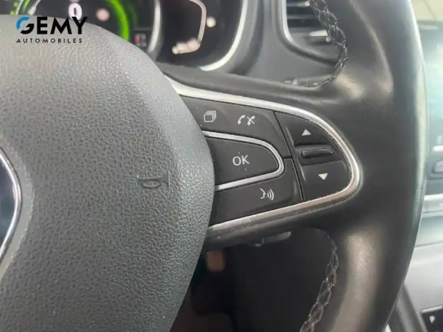Renault Scenic dci 110 energy edc — photo 17