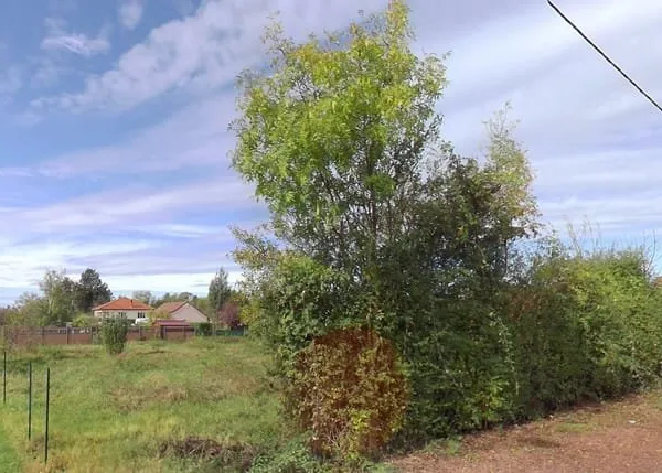 Terrain à bâtir de 952 m² à VENDAT (03)