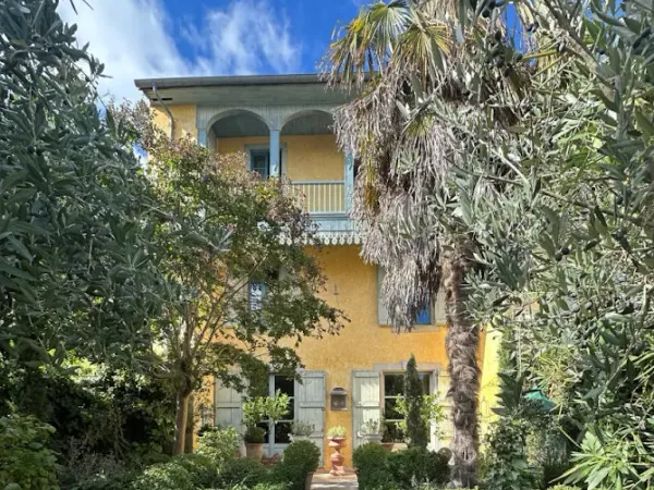 Maison 9 pièces 355 m²