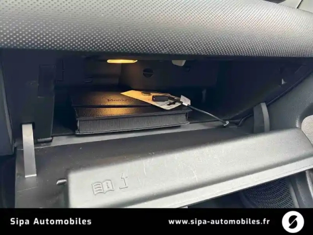 Mercedes Cla coupé 200 d 8g-dct — photo 40