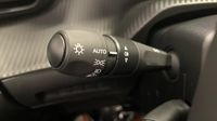 Peugeot 208 1.2 Hybrid 145ch GT e-DCS6 — photo 23