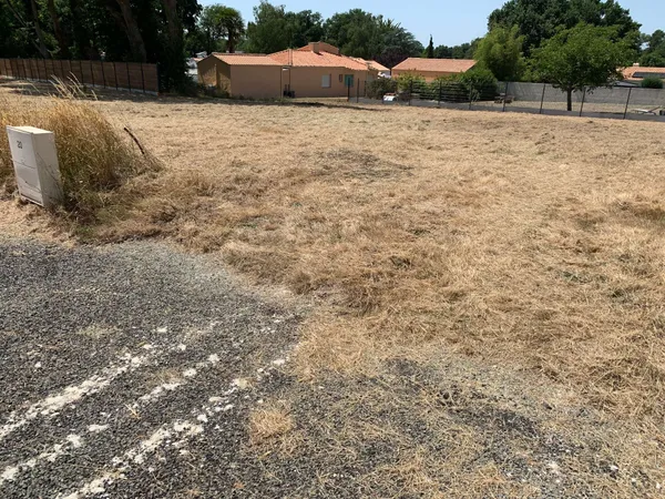 Terrain 983 m²