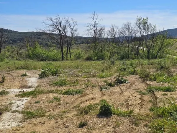 Terrain à bâtir 416 m²
