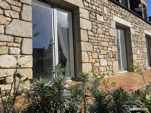Propriété 8 pièces 222 m²