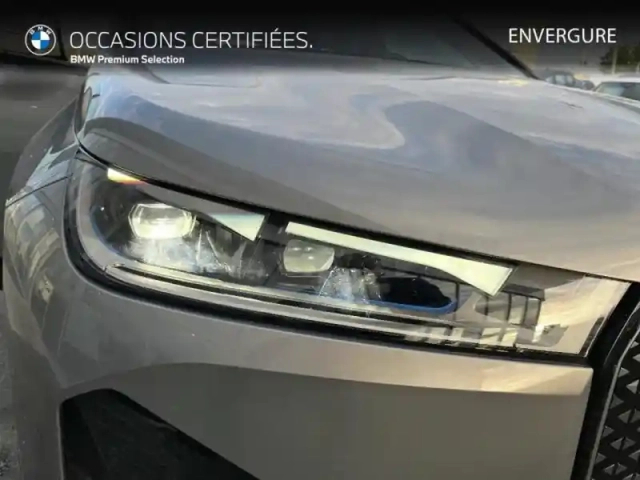 Bmw Ix xdrive50 523ch edition sport — photo 11