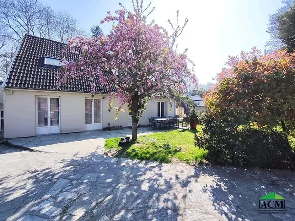 Maison 6 pièces 140 m²