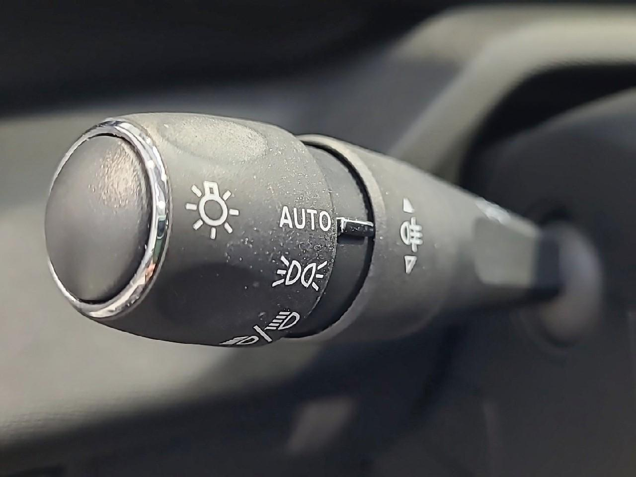 Peugeot 308 bluehdi 130ch s&s eat8 active pack — photo 23