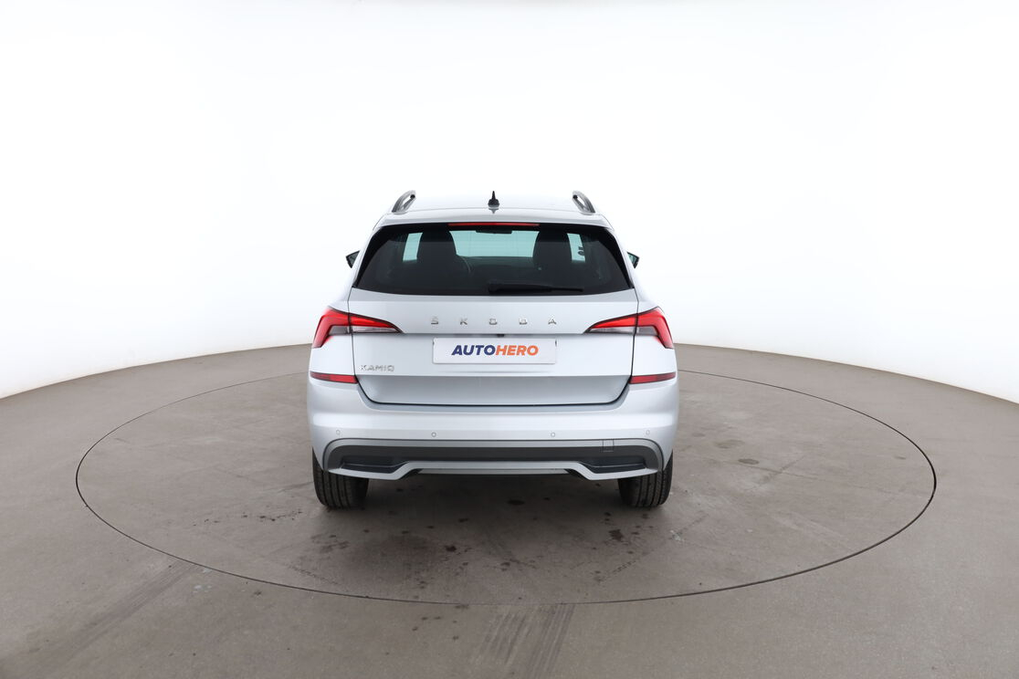 Skoda Kamiq 1.0 TSI Young Edition DSG7 — photo 4