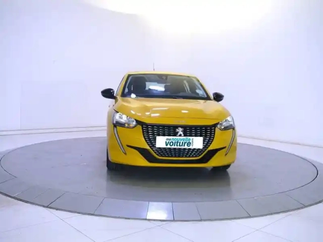 Peugeot 208 puretech 75 s&amp;s bvm5 — photo 32