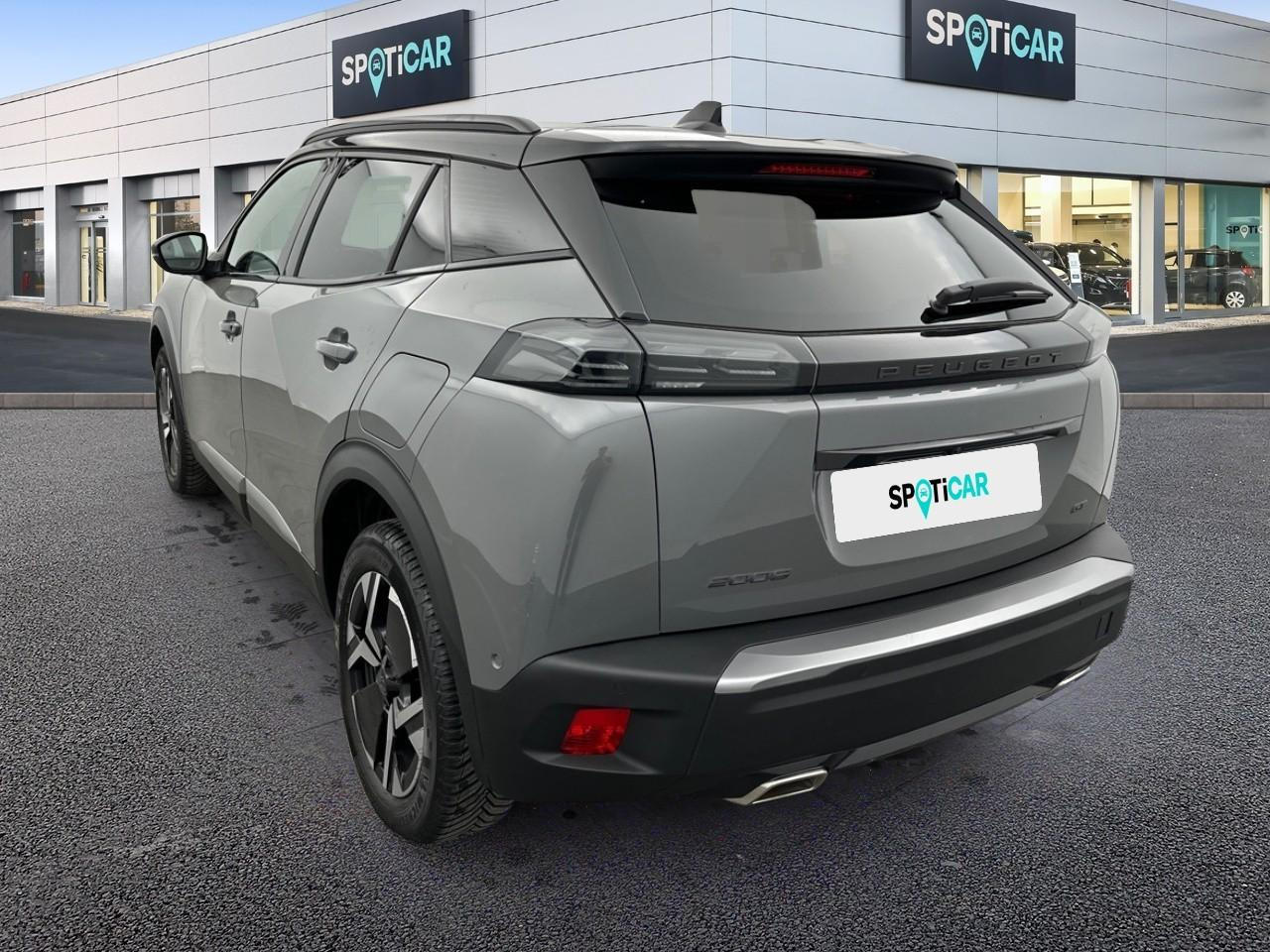 Peugeot 2008 puretech 130 s&s eat8 gt — photo 7