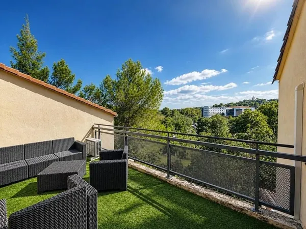 Duplex 4P avec terrasses à Montpellier-Aiguelongue