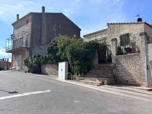 Maison 11 pièces 250 m²