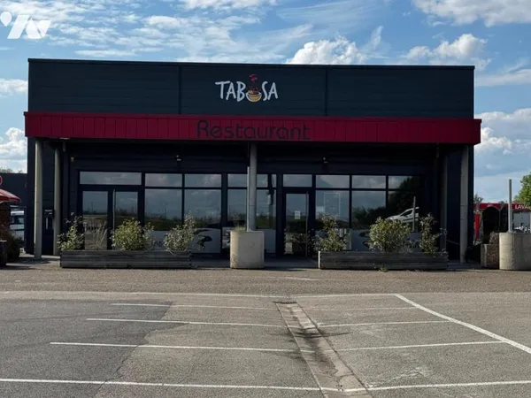 Local d'activités 275 m²