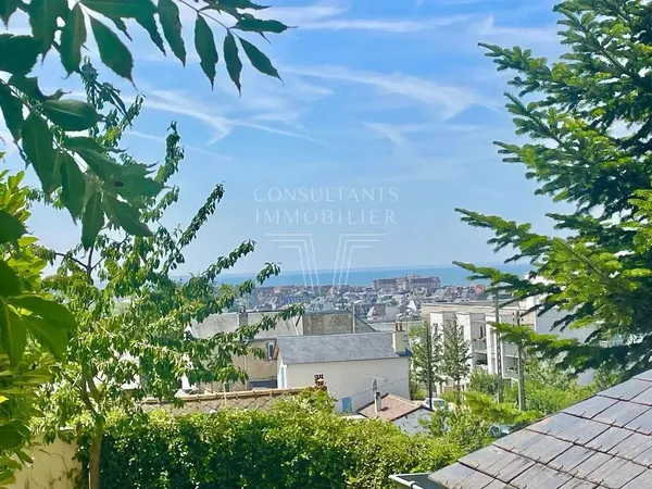 Maison de luxe 6 pièces 144 m²
