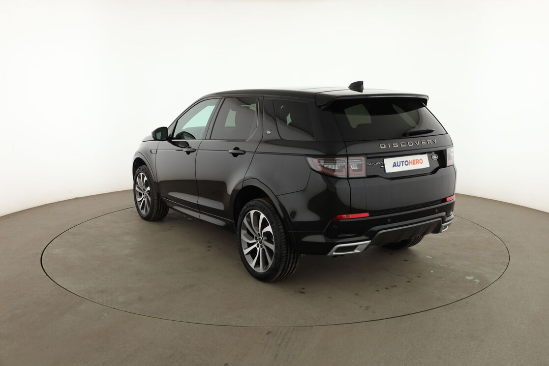Land Rover Discovery Sport 2.0 D150 R-Dynamic SE AWD Auto — photo 3