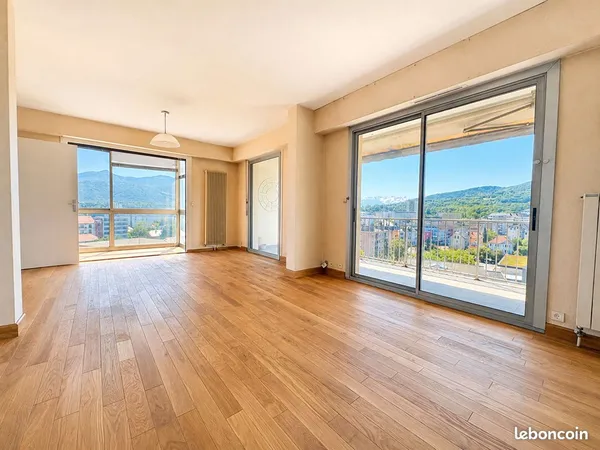 Appartement 4 pièces 102 m²
