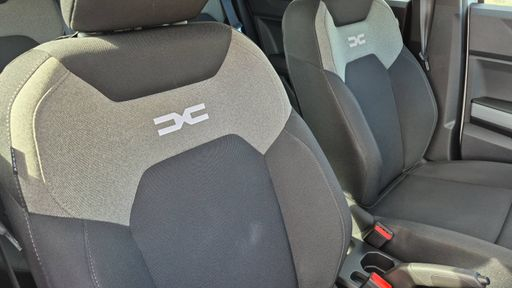 Dacia Duster 1.2 ECO-G 120 - Essential – 2026 – 10001 km – Bicarburation essence GPL – Boîte Manuelle — photo 22