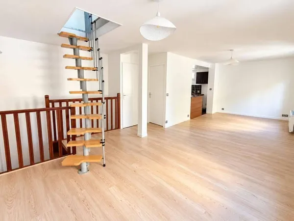 Appartement 2 pièces 63 m²