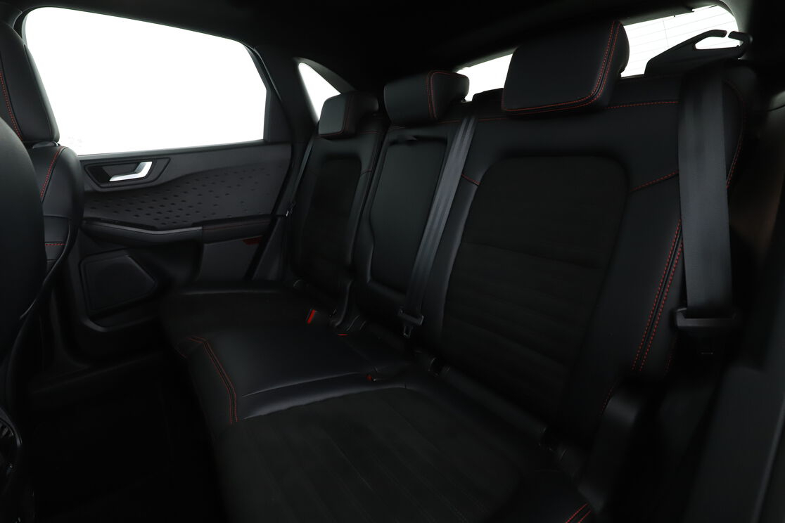 Ford Kuga 2.0 EcoBlue mHEV ST Line X — photo 16