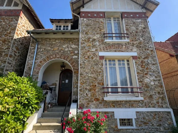 Meulière en plein coeur de La Ferte Sous Jouarre