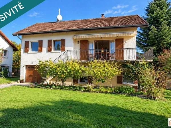 Maison 90 M2 dans une impasse sur 833 m2 de terrain clos