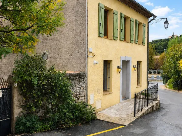 Maison de caractère de 277 m² avec jardin en plein coeur de Fl