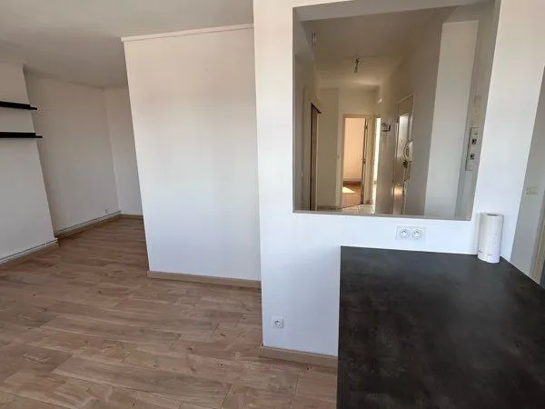 Location Appartement 72 m2 T4 Sainte Savine