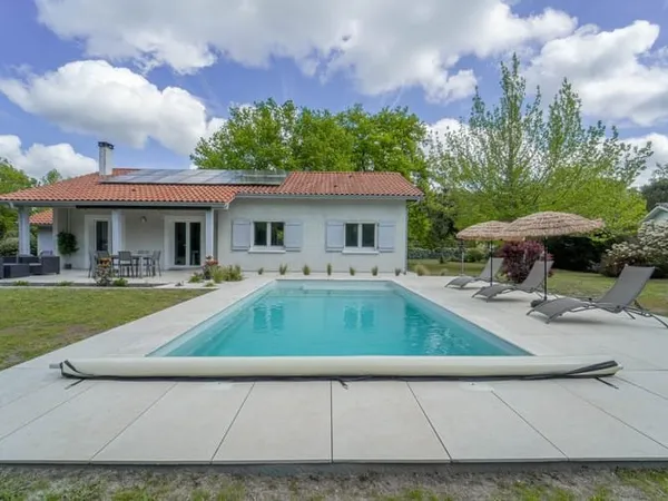 Maison 7 pièces 140 m²